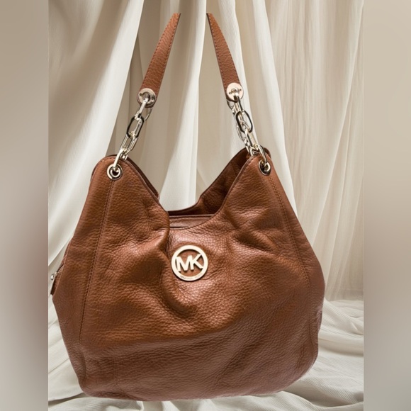 Michael Kors Fulton Large Shoulder Tote Bag - Picture 5 of 12